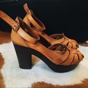 Women's Tan Platform Block Heel Sandals